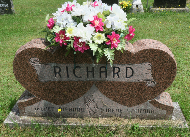 Pierre tombale de Irènée Richard et Irène Vautour